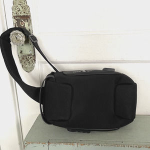 WEIXIER Men's Crossbody Bag Shoulder Sling Anti-theft Lock USB Oxford Bag EUC